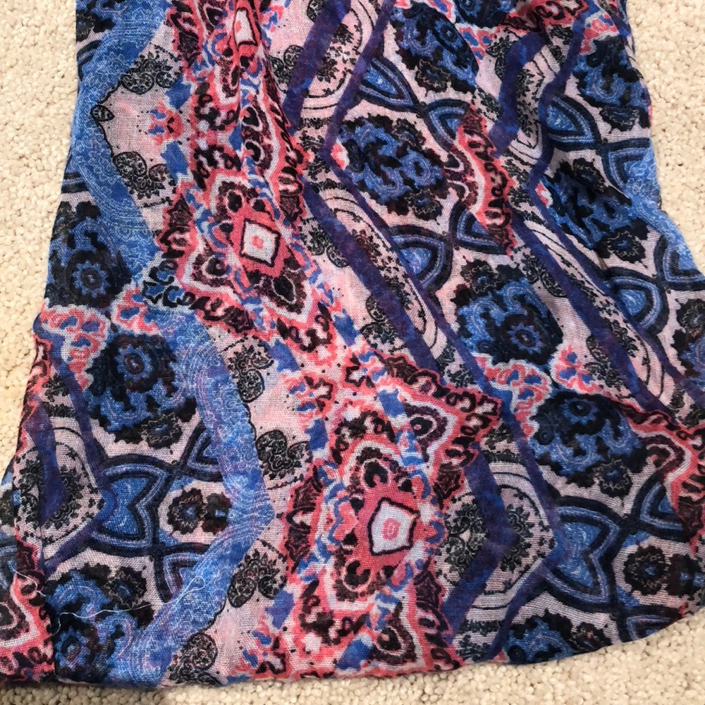 Infinity scarf - Picture 3 of 3